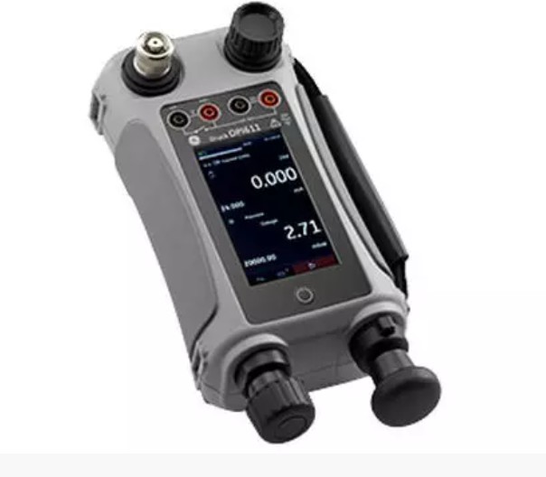 DPI611 Pressure Calibrator